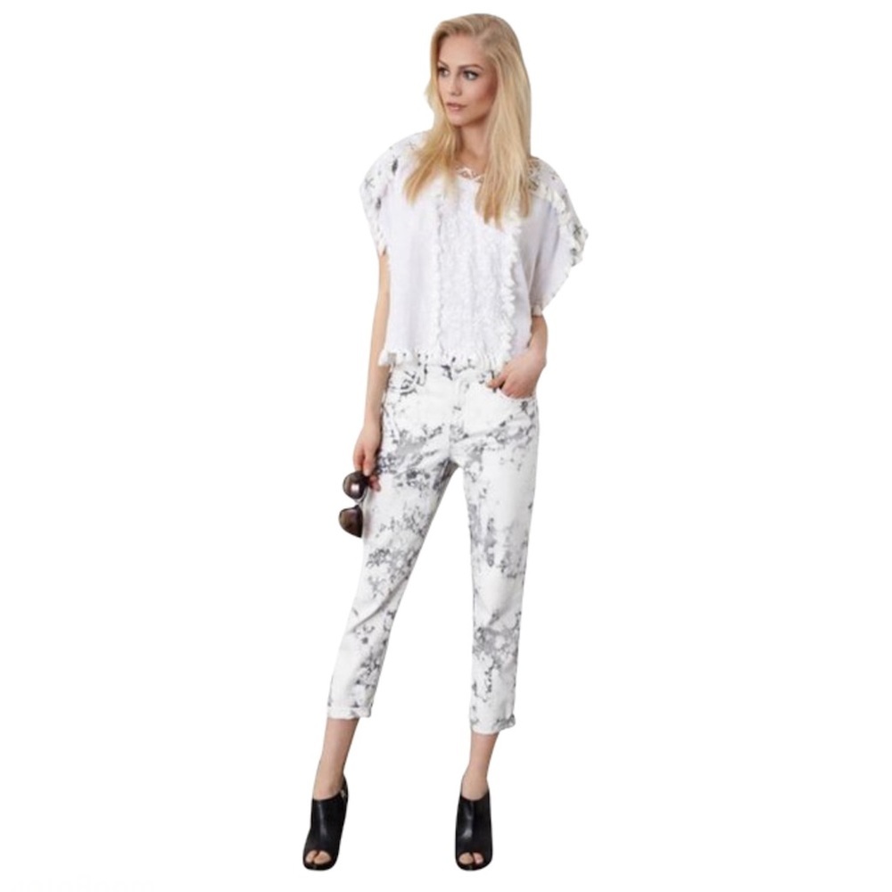 J Brand Aubrey Sonic Wash Midrise Straight Capri